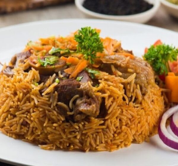 حبة كبسة لحم من مطعم الترك